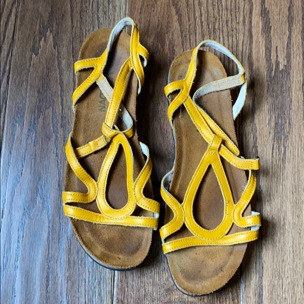 Naot Dorith Sandals